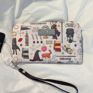 NWT Bioworld Harry Potter Tech Wallet/Wristlet